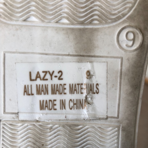 Army Green Flats - Picture 4 of 4